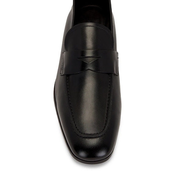 Tom Ford Smooth Leather Sean Penny Loafer - Picture 2 of 16